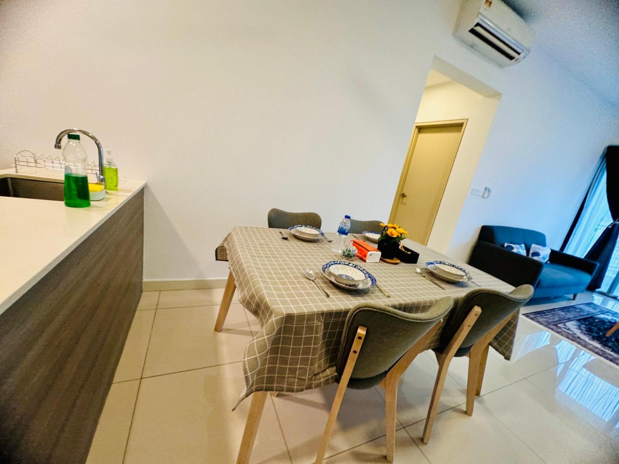 Velocity Residence At Sunway Mall Куала-Лумпур Екстер'єр фото